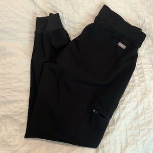 Sz S Black FIGS Zamora Joggers
